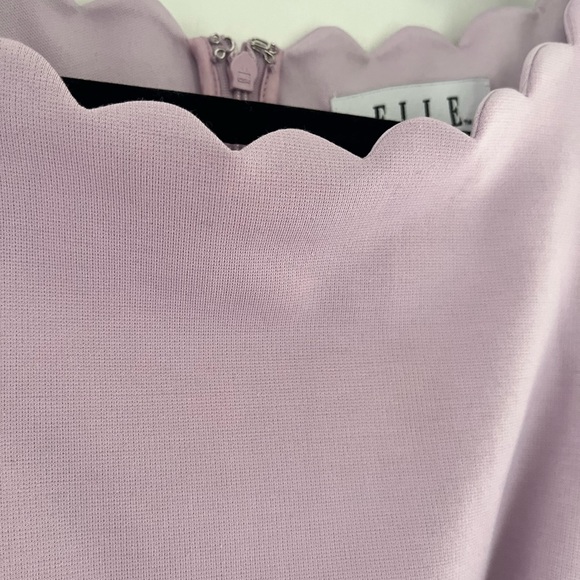 Iilac scalloped Elle Dress - Picture 2 of 7